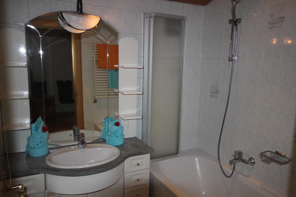 Alpenappartement Kaprun Eksteriør billede