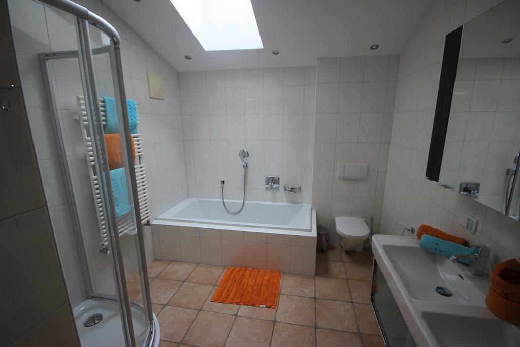 Alpenappartement Kaprun Eksteriør billede